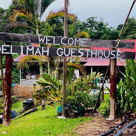 Delimah Guesthouse 쿠알라타한 외부 사진