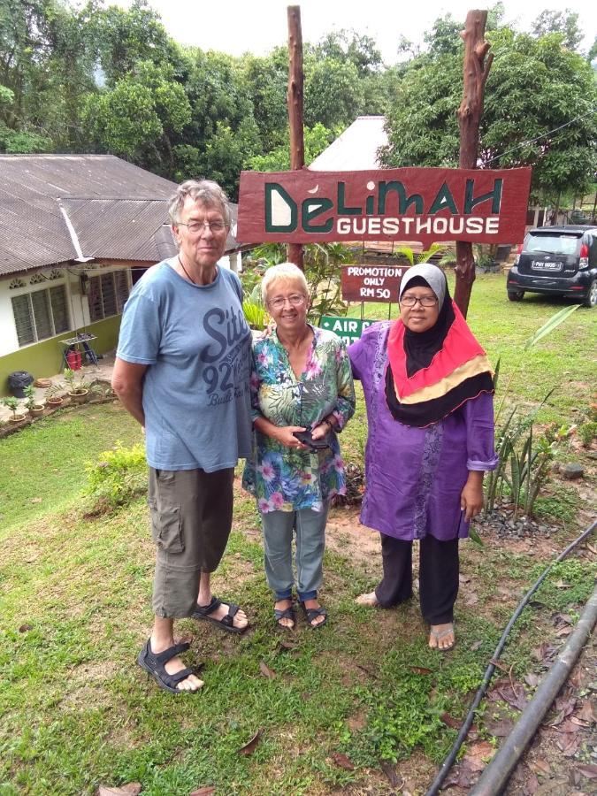 Delimah Guesthouse 쿠알라타한 객실 사진