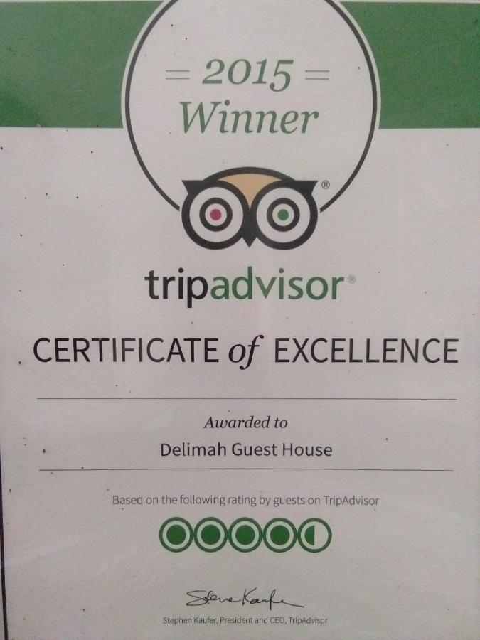 Delimah Guesthouse 쿠알라타한 객실 사진