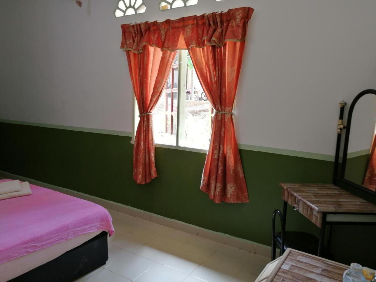 Delimah Guesthouse 쿠알라타한 외부 사진